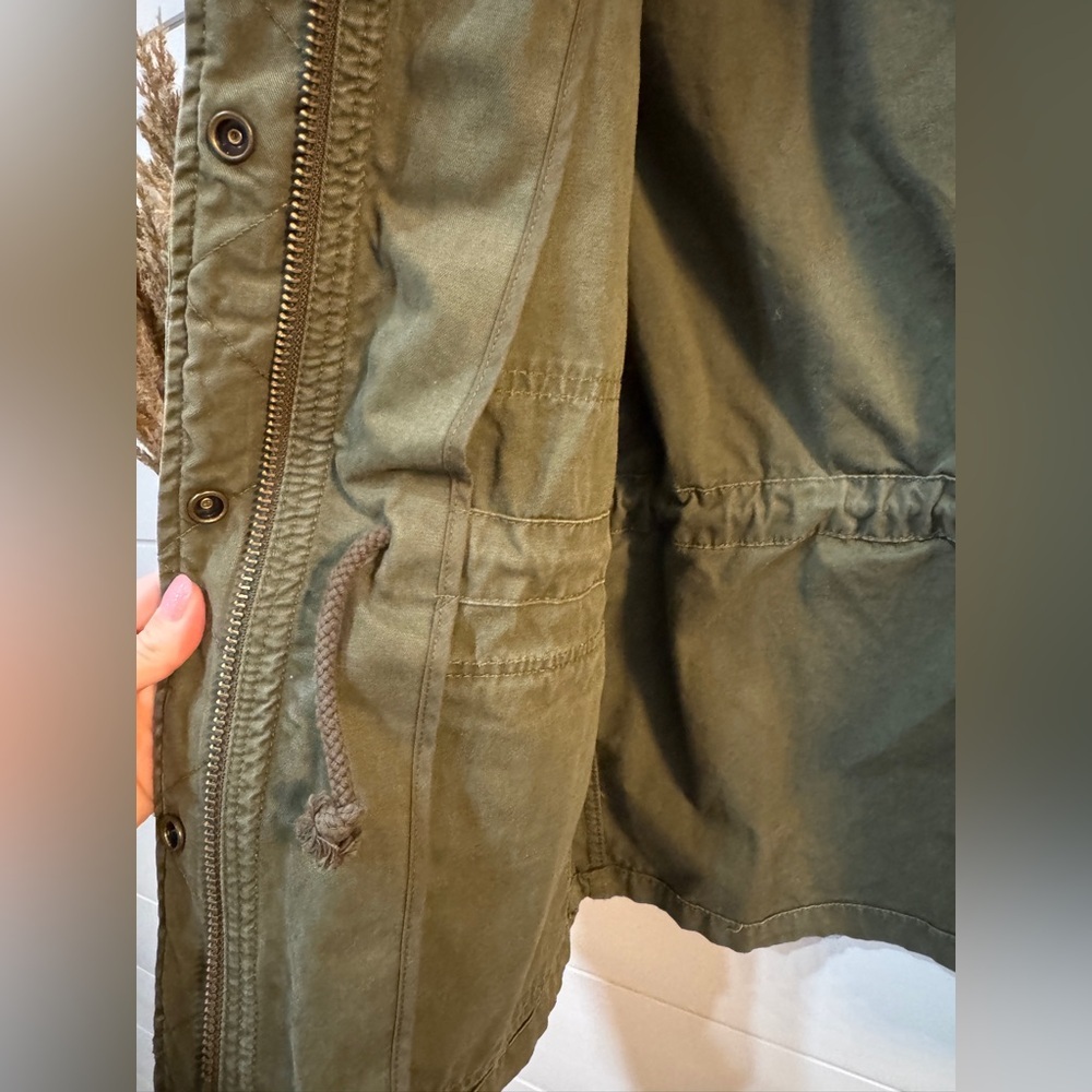 Madewell Surplus Jacket
Size Small - Picture 6 of 8